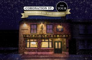 christmas-on-the-cobbles-coronation-street-tour-things-to-do-at-christmas-in-manchester