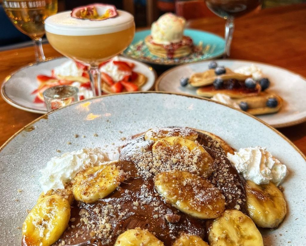 portland-manchester-pancakes-cocktails