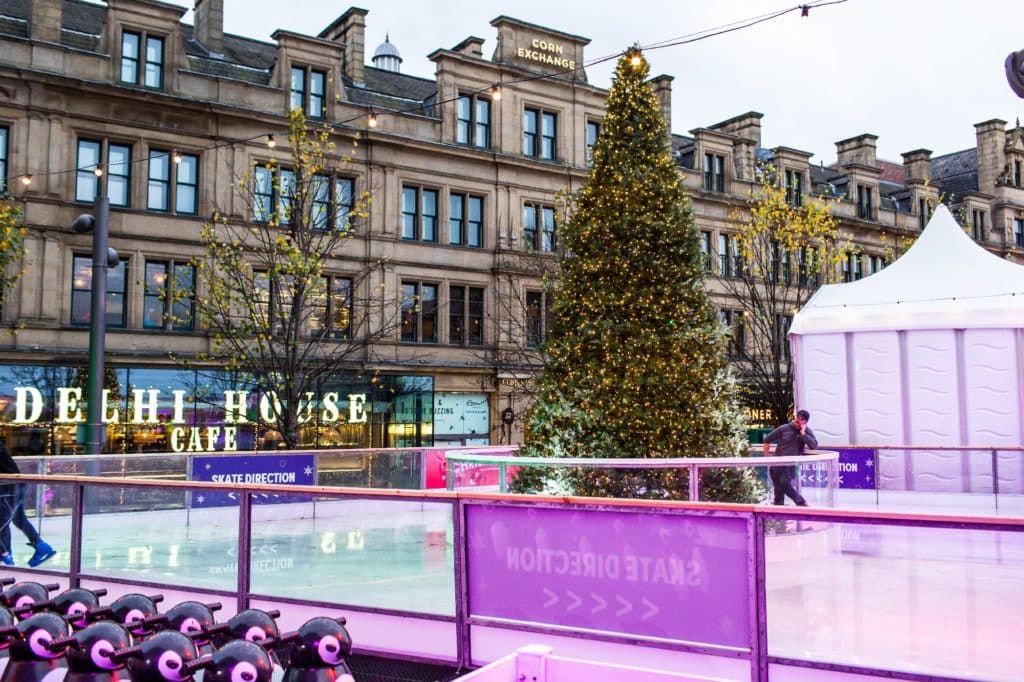 skate-manchester-ice-skating-rink-outdoors-with-christmas-tree