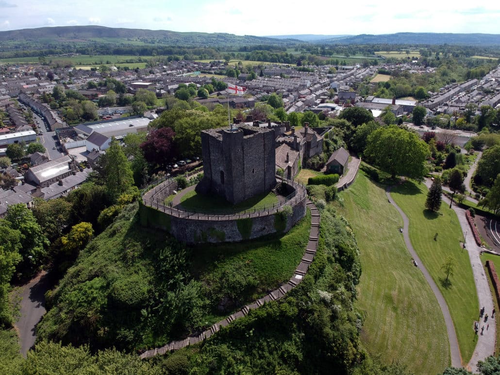clitheroe-town-castle-pretty-towns-villages-around-manchester