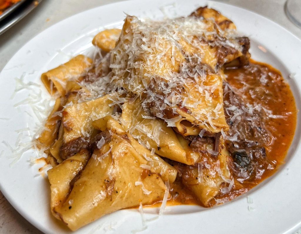 onda-pasta-bar-manchester-pasta-with-ragu-and-grated-parmesan