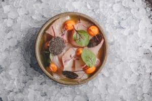 plate-of-ceviche-on-ice