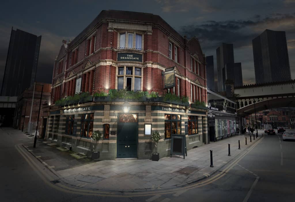 the-deansgate-pub-at-night