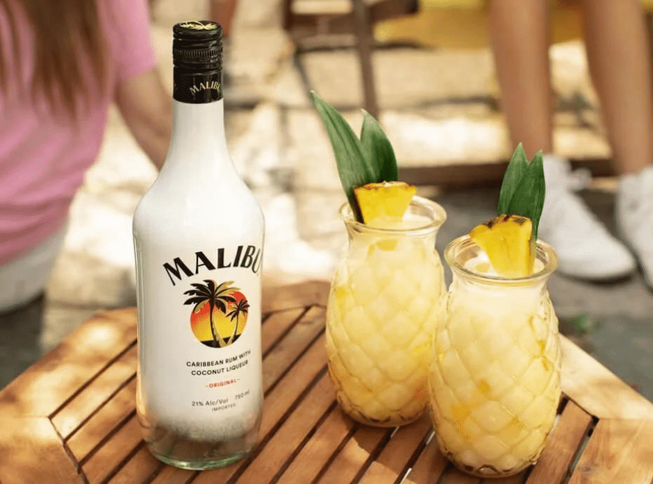 pina-colada-cocktails-malibu-bottle
