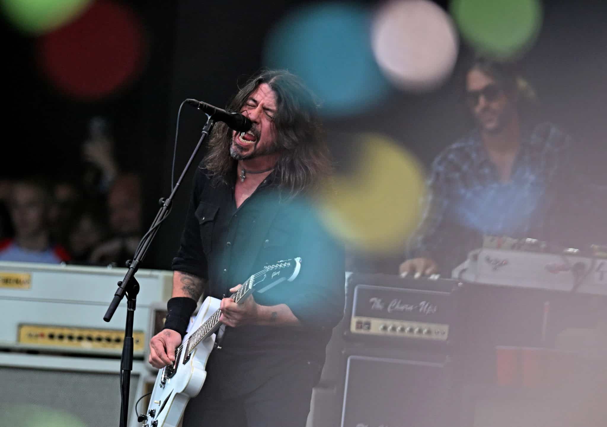 Foo Fighters Will Play Emirates Old Trafford In Manchester In 2024